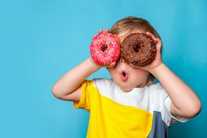 Сахарная зависимость: как помочь ребенку от нее избавиться
