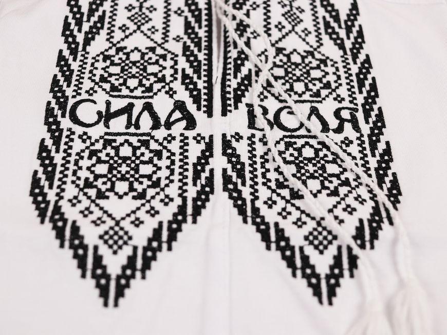 Футболка-вишиванка "Сила/Воля" білий колір фото