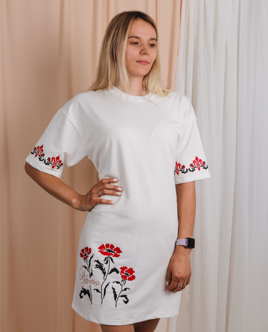 Женское платье с вышивкой "Україна" фото
